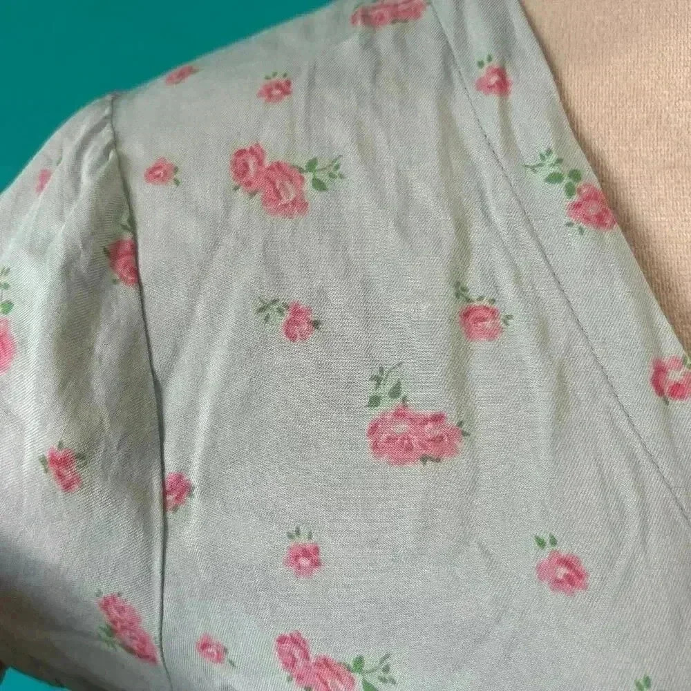 Reformation Denise Midi Dress Floral Light Blue V-Neck Tencel Lyocell Size S - Picture 3 of 8